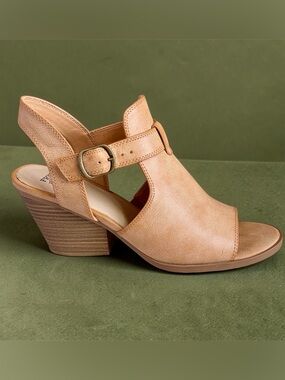 Frye and Co Sandals Gaia Tan Ankle Women Sz 10 Strap Block Heel Neutral Boho EUC